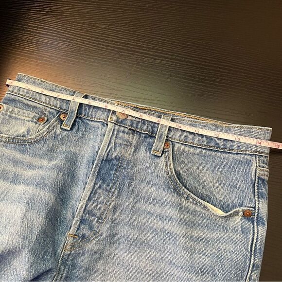 Levi’s Women’s 501 High Rise Straight Leg Jeans 28x30 - Picture 9 of 11